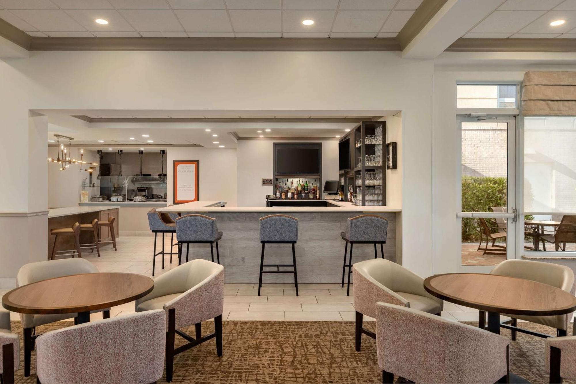 Hilton Garden Inn Fort Myers Airport/Fgcu Exterior photo